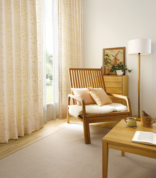 ���̿��Ǥդ���Ȥ����դäѤ�����ɽ�����Ƥ��ޤ����ʥ������ʷ�ϵ����֤䤫�˱�Ф��Ƥ����ե��֥�å����Ǥ������åɥץ饤�����ʤǤ��Τǡ��ǥ���������Ǥʤ�����Ū�ˤ�Ȥ��䤹�����ʤǤ���