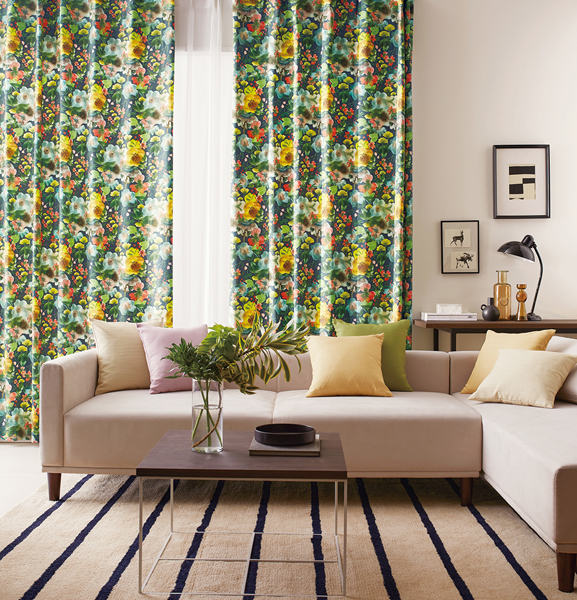 Flower meadow�ʲ֤κ餯�����ϡ˽�Ƥ������Ϥˤ�������β֡��������䤫�˺餤�Ƥ��롢����ʥ��᡼���Υǥ�����Ǥ����С����˥����ȥå��䥯�����ͥ��������줫��ޥ꡼������ɤ˥��ǥ����⡣�֡����ˤ�����ɤ�ۤ����������ȤǤ��礦��