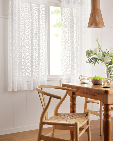 �ܥӥ�졼����פ碌�밦�餷���֤Υǥ�����Ǥ����̿��Τ褦�ˡ�����ȥ꡼Ĵ�βȶ�˹�碌��ȡ��ɤ�����������������ʲ����򴶤��륳���ǥ��͡��Ȥ򤪳ڤ��ߤ��������ޤ���