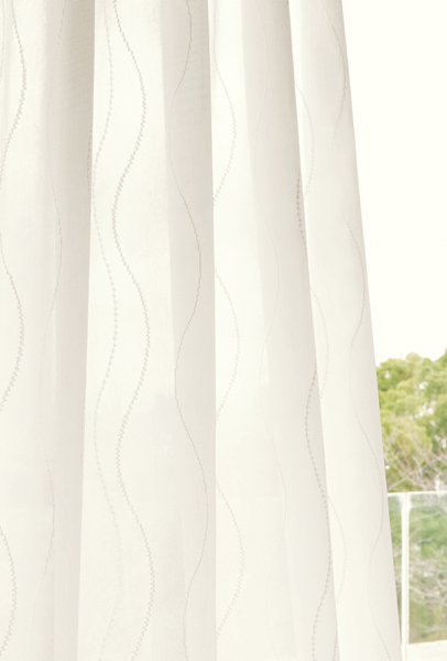 ���䤫�ʶ����򥷥å��ʥ��顼�ȥ���С��Υ���ǥ�����ɽ�����ޤ�����